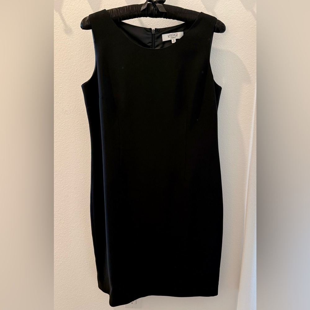 NWOT Kasper Black Sleeveless Sheath Dress Size 12